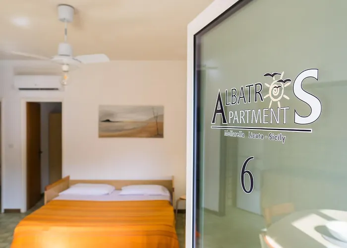 Apart-hotel Albatros